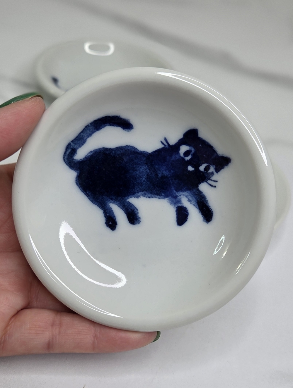 Ceramic Cat Motif Sauce Dishes - White & Blue - 3 Piece Lot 3.75"- 4" - Picture 12 of 15